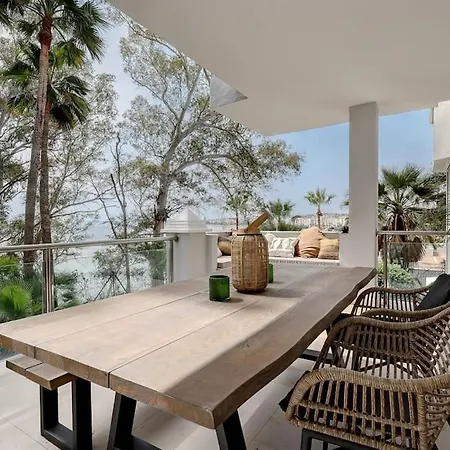 Apartment Renovated Aranja: With Big Balcony And Sea View Estepona